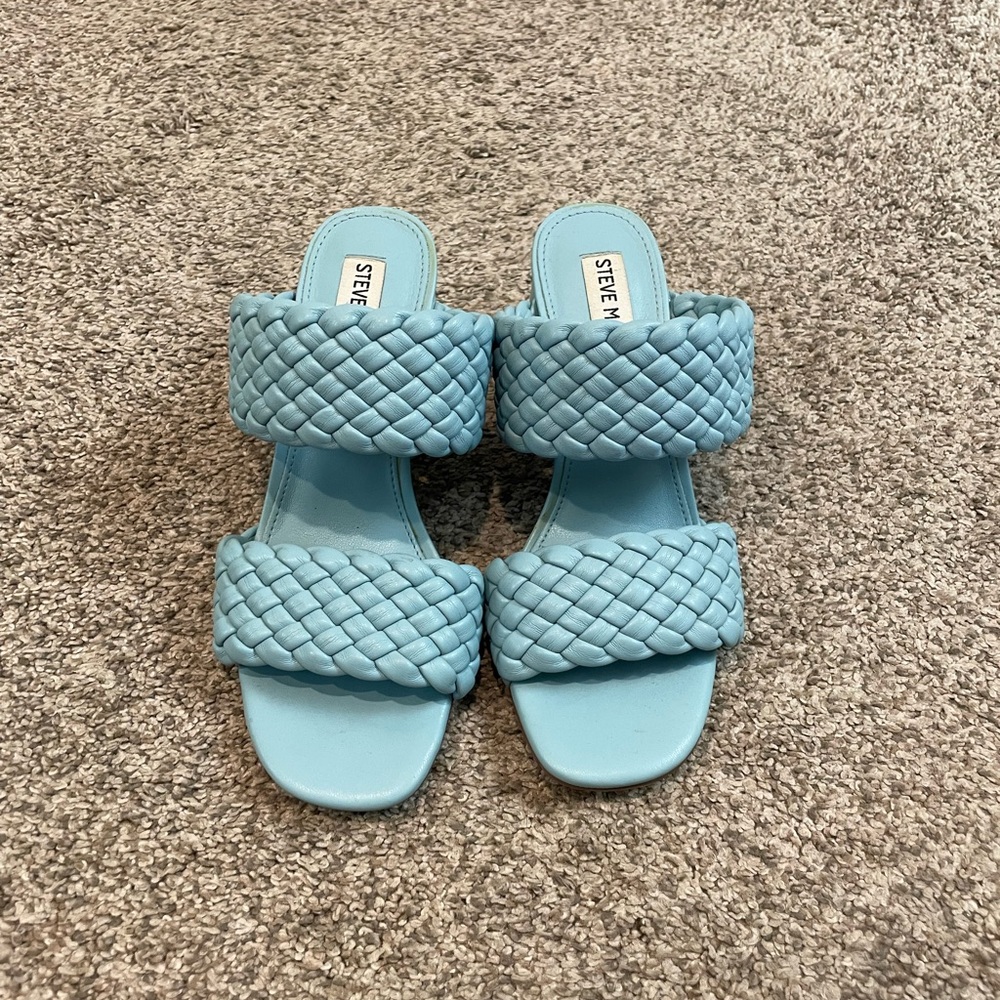 Steve Madden blue heels